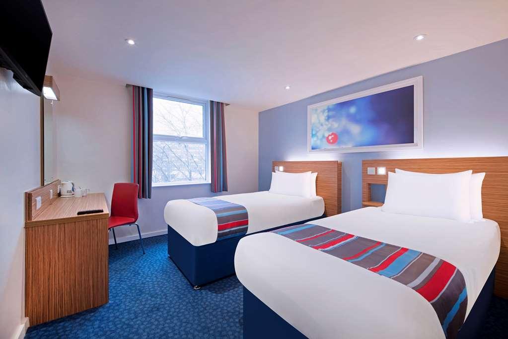 Travelodge Bath Waterside Værelse billede